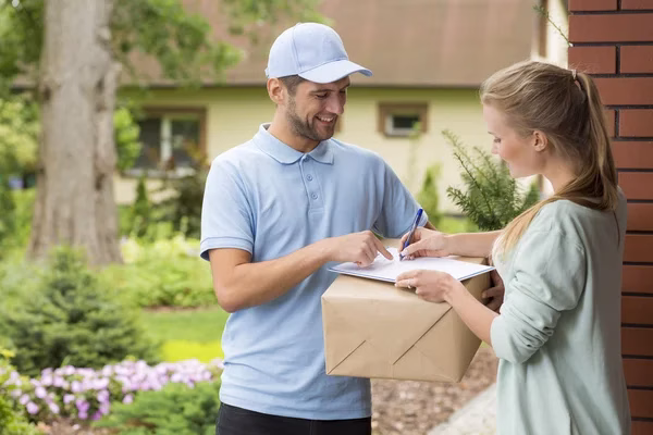 How are Courier Charges Per Kg Calculated?